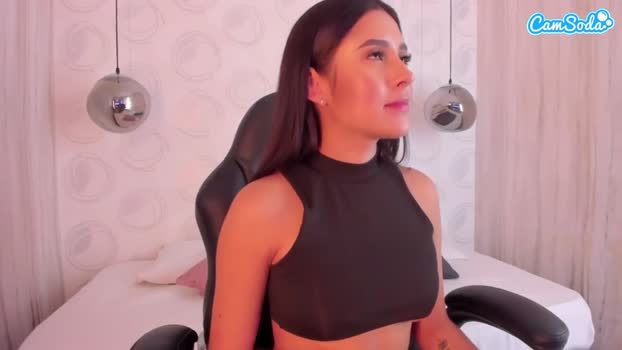 dezzire CamSoda 27-05-2023