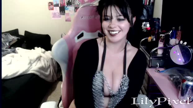 lilypixel  01-06-2023