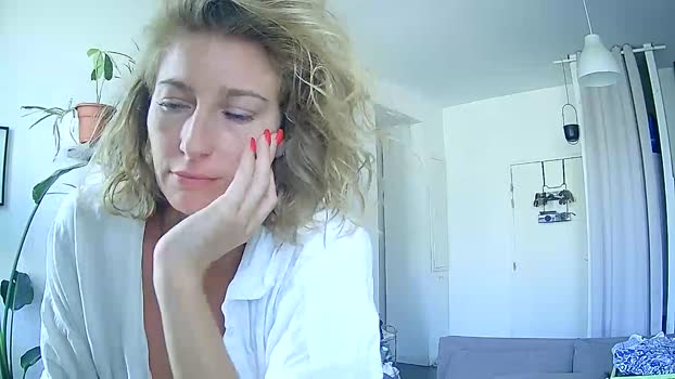 emma_wallace  25-07-2023