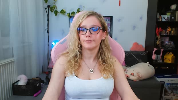 LunaNicole  25-08-2023