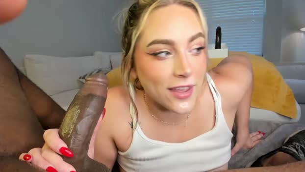 tightholestinytits  26-08-2023