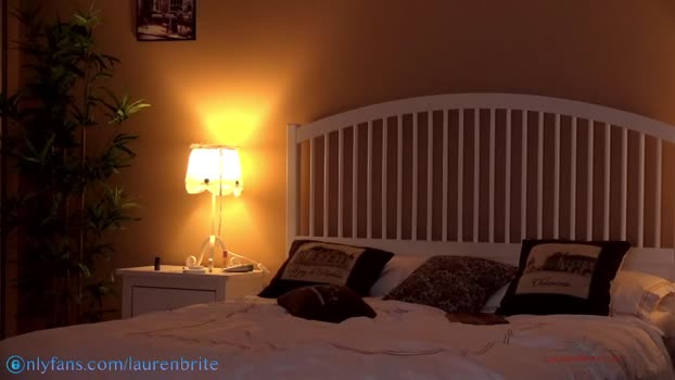 laurenbrite  31-08-2023