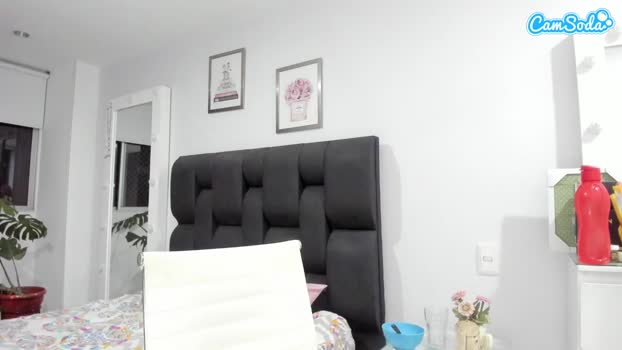 eve-ryan CamSoda 01-09-2023