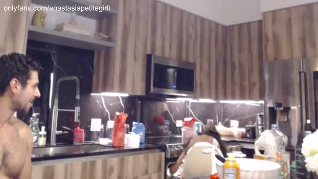 anastasiapetitegirll  22-09-2023