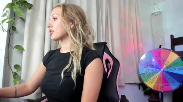 sexyashley_21  04-10-2023