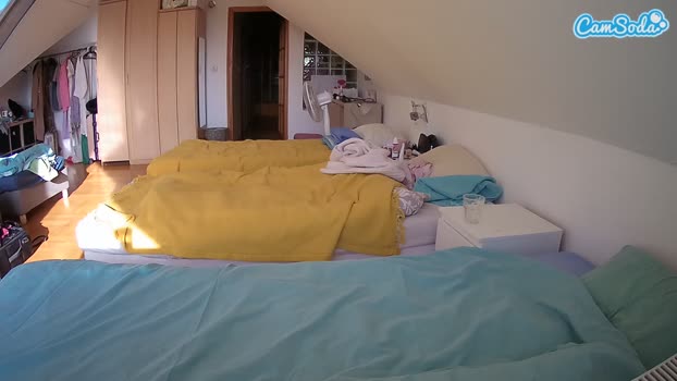 voyeurcam-julmodels-bed-3 CamSoda 11-10-2023
