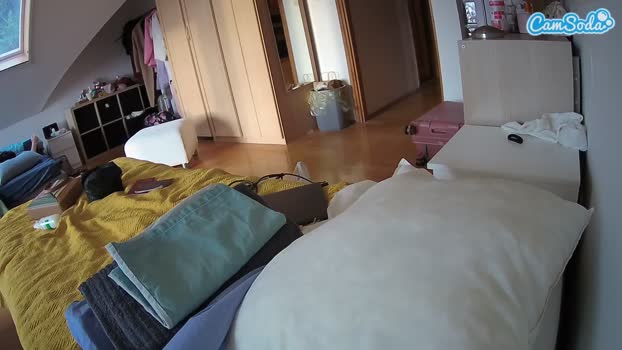 voyeurcam-julmodels-bed-1 CamSoda 17-10-2023