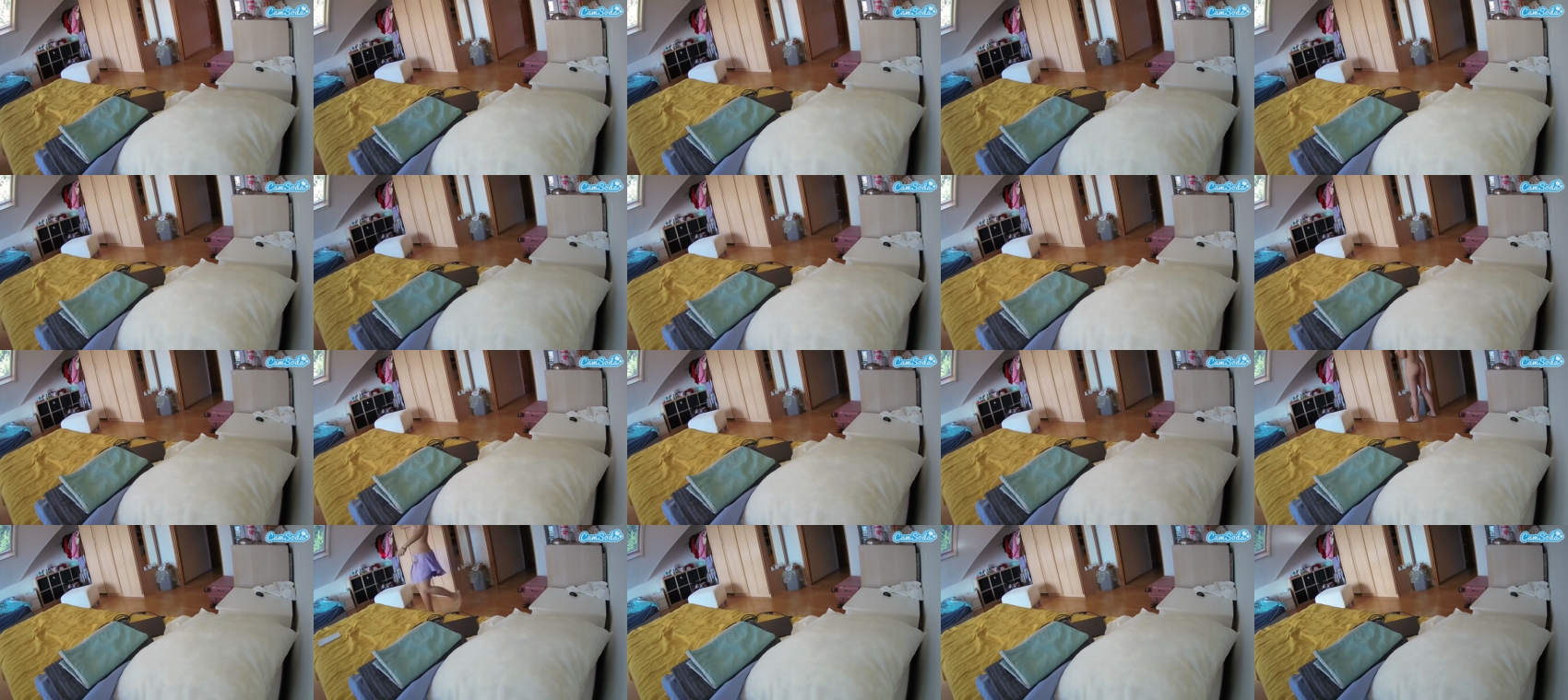 voyeurcam-julmodels-bed-1 CamSoda 18-10-2023
