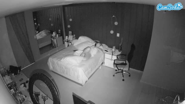 voyeurcam-casa-salsa-bedroom-2