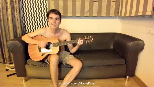 hornypuca  22-10-2023