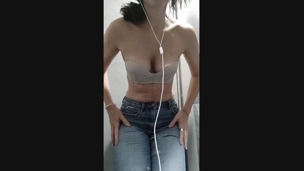 luceFyi  25-10-2023