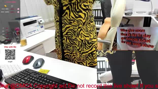 milf_viktoria  03-11-2023