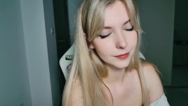 Cassy_cum  10-11-2023
