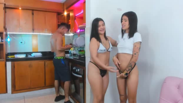 secrethause71605 Chaturbate 05-05-2024 Couples