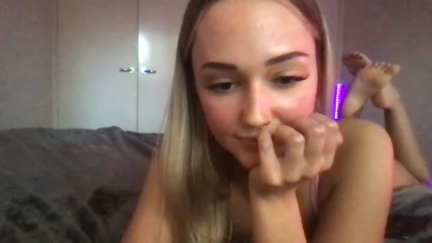 luvlivvyy Chaturbate 03-06-2024 Females