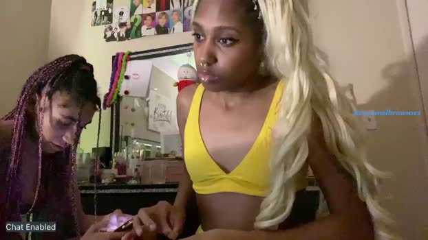 caramelbrownies Chaturbate 03-07-2024 Couples