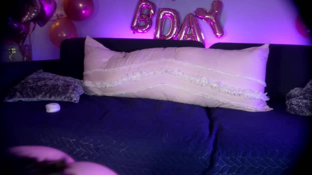 littlee33 Chaturbate 08-08-2024 Females