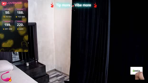 sierra_halle Chaturbate 14-08-2024 Females