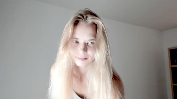 infinite_reality Chaturbate 18-08-2024 Females