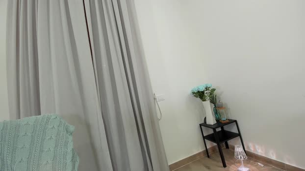ehotlovea Chaturbate 25-08-2024 Females