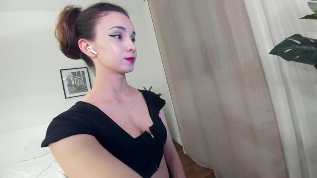 ehotlovea Chaturbate 10-09-2024 Females