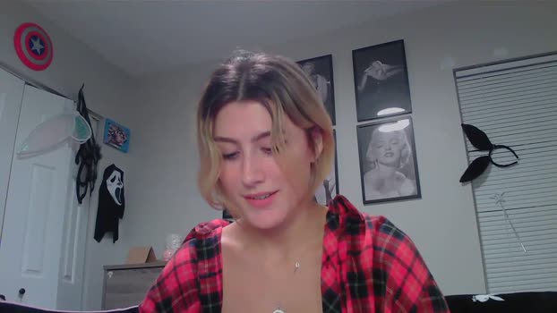 briadominick fingers Webcam SHOW @ Chaturbate 02-10-2024