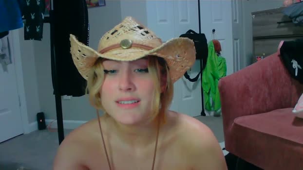 briadominick hot Webcam SHOW @ Chaturbate 04-10-2024
