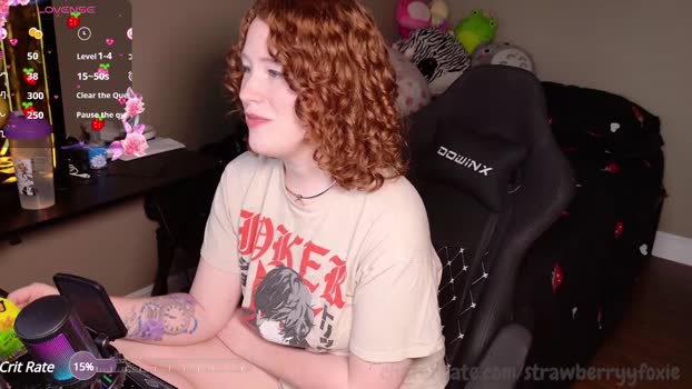 strawberryyfoxie love Webcam SHOW @ Chaturbate 03-10-2024