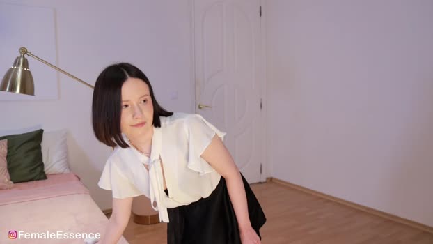 _female_essence_ bigboobs Webcam SHOW @ Chaturbate 05-10-2024