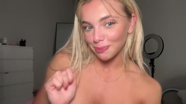 gracieparker horny Webcam SHOW @ Chaturbate 05-10-2024
