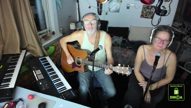 win2win toy Webcam SHOW @ Chaturbate 04-10-2024