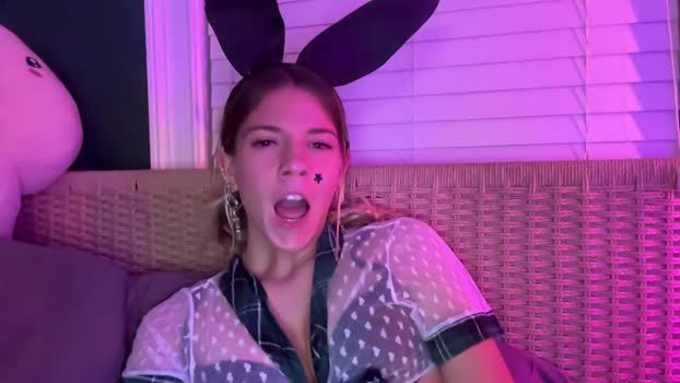 oliviahansleyy Ass Webcam SHOW @ Chaturbate 15-10-2024