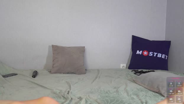 foxeslovefoxes toys Webcam SHOW @ Chaturbate 27-10-2024