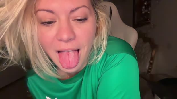 kiradivine big Webcam SHOW @ Chaturbate 27-10-2024