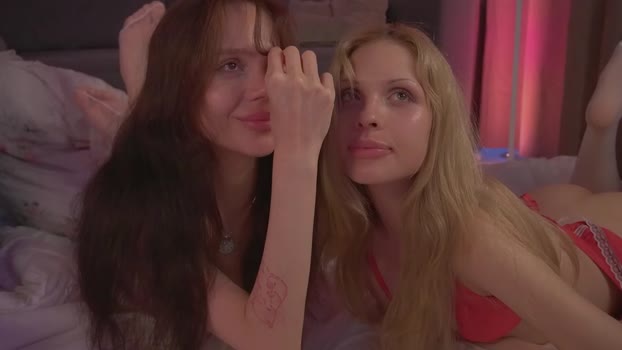 divine_lights yummy Webcam SHOW @ Chaturbate 29-10-2024