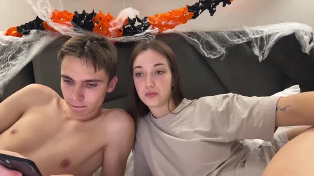 luis7777hui beautiful Webcam SHOW @ Chaturbate 28-10-2024