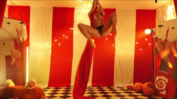 _meganmeow_ naked Webcam SHOW @ Chaturbate 01-11-2024