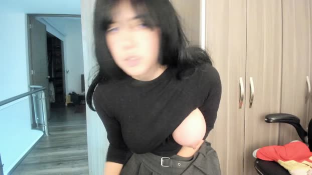 vanandjuani tits Webcam SHOW @ Chaturbate 06-11-2024