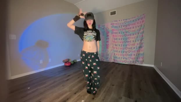 hexivu Porn Webcam SHOW @ Chaturbate 08-11-2024