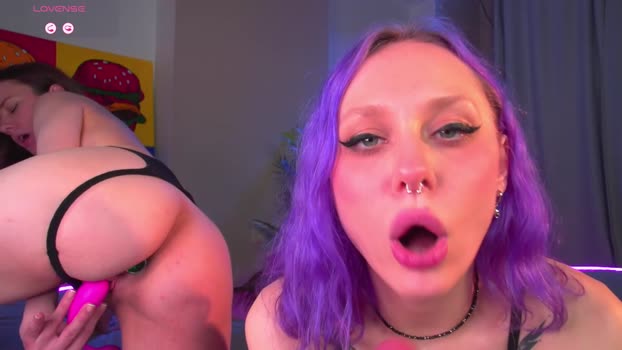 nikkisilk bigtoys Webcam SHOW @ Chaturbate 08-11-2024