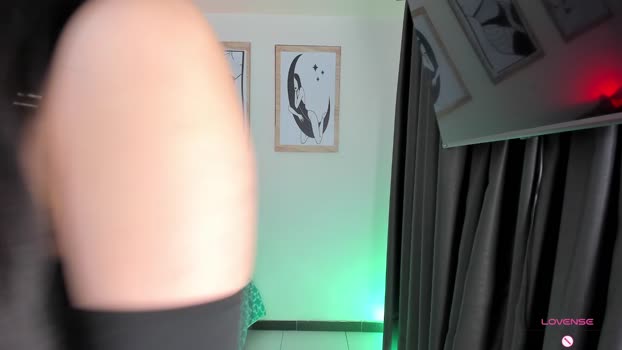 aprilpalmers fuckpussy Webcam SHOW @ Chaturbate 12-11-2024