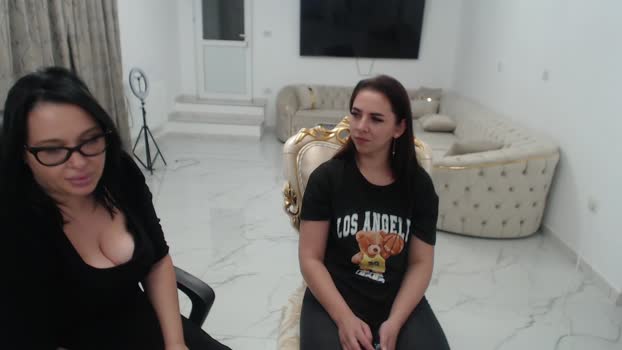 fuckable_one natural Webcam SHOW @ Chaturbate 11-11-2024
