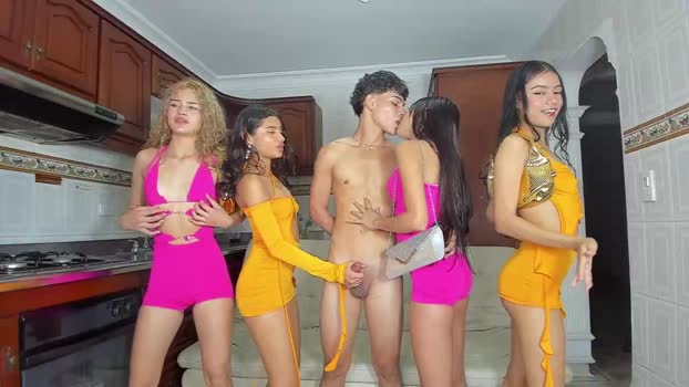 your_dolls squirt Webcam SHOW @ Chaturbate 11-11-2024