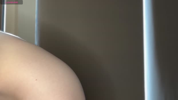 wendyoliver big Webcam SHOW @ Chaturbate 15-11-2024