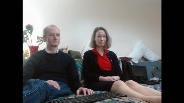 mrs_velvet_vixen_and_mr_stud suckshow Webcam SHOW @ Chaturbate 18-11-2024