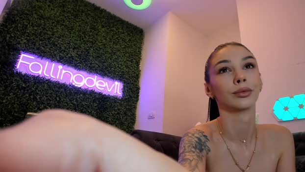 hotfallingdevil kissing Webcam SHOW @ Chaturbate 22-11-2024