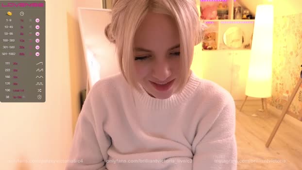 brilliantvictoria skinny Webcam SHOW @ Chaturbate 30-11-2024