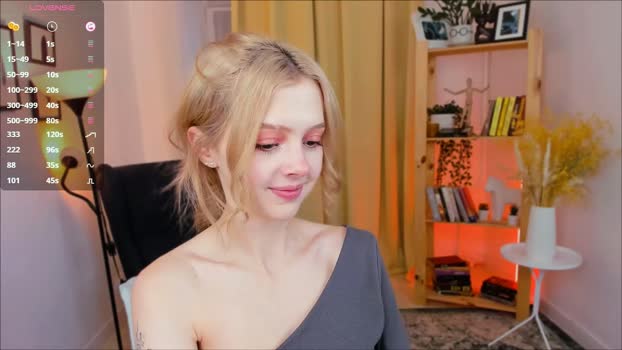 little_anitta big Webcam SHOW @ Chaturbate 05-12-2024