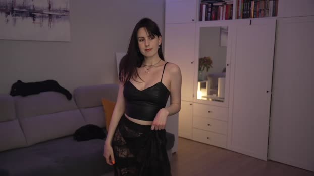 _blackbee_ Wet Webcam SHOW @ Chaturbate 05-12-2024