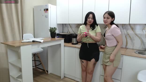 renae_tom lick Webcam SHOW @ Chaturbate 05-12-2024